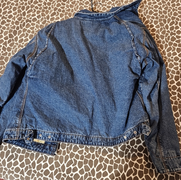 Jean jacket - Picture 3 of 3